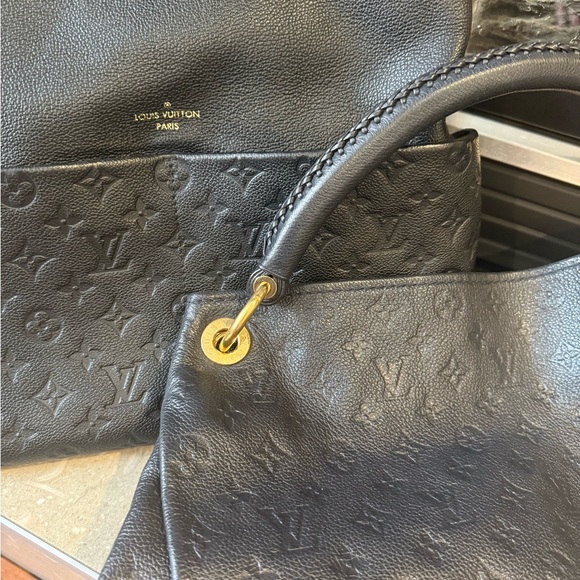 Louis Vuitton Artsy Empreinte - Picture 15 of 15